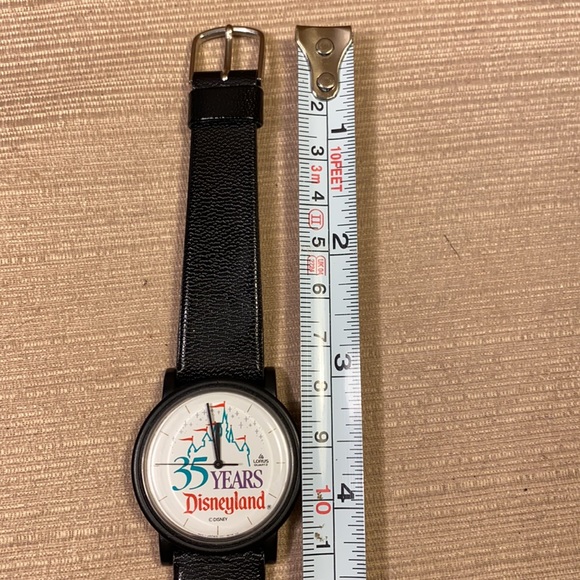 Lorus Walt Disney 35 years Disneyland watch main image 6
